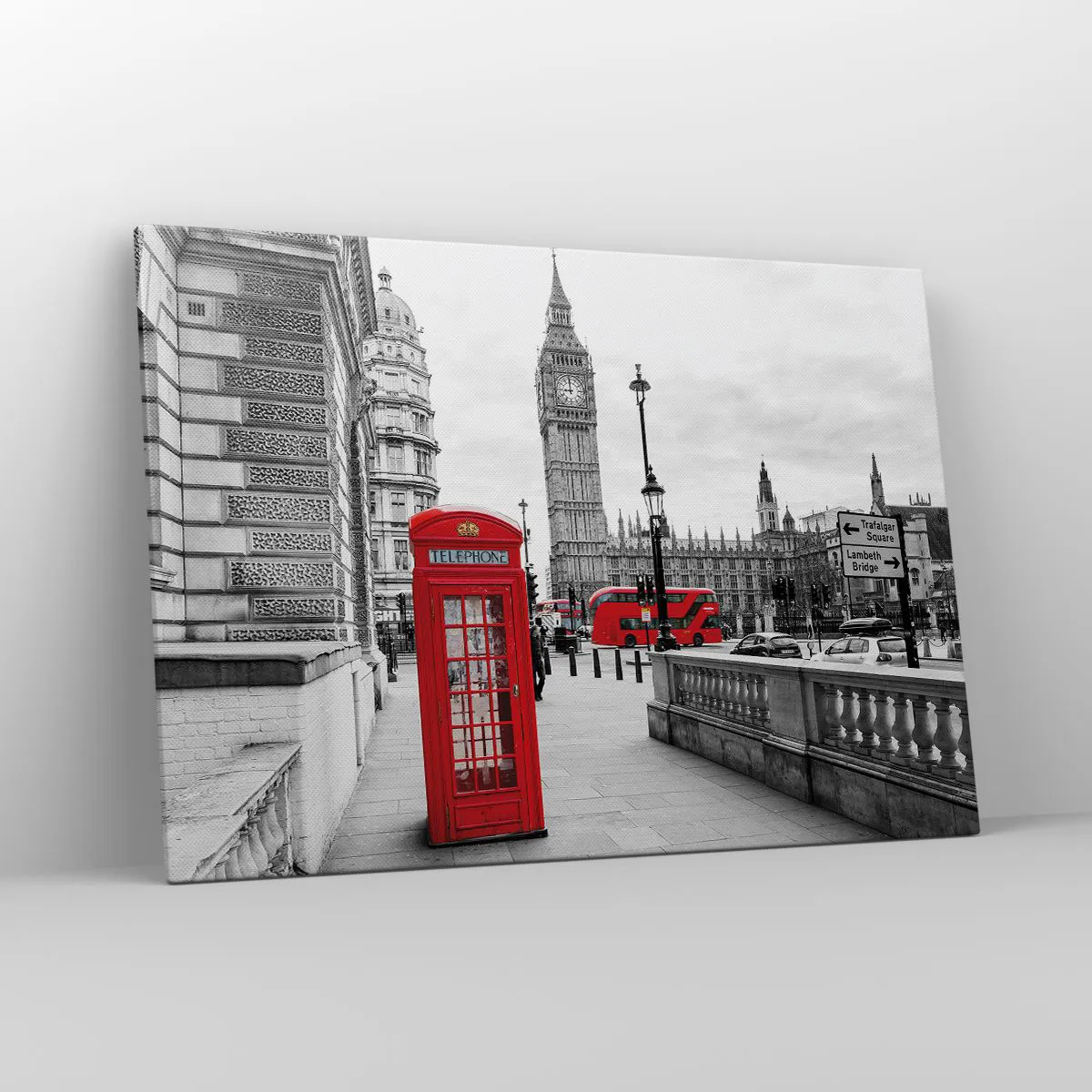 Bild auf Leinwand - Leinwandbild - Eine rote Telefonzelle mit Big Ben im Hintergrund in London - 100x70cm - London, ohne Zweifel - Moderne Wanddekoration für Wohnzimmer und Schlafzimmer ARTTOR