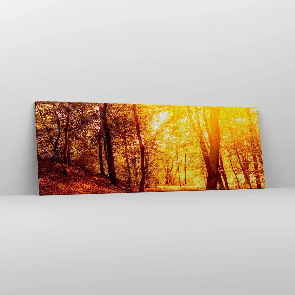 Cuadro sobre lienzo - Impresión de Imagen - Claro de otoño bajo la luz dorada del sol con un sendero forestal - 140x50cm - Hacia un claro de oro - Decoración de pared moderna para salón y dormitorio ARTTOR