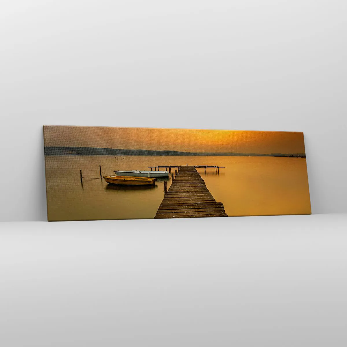 Quadro su tela - Stampe su Tela - Pontile in legno e barche sul lago al tramonto - 160x50cm - Ti apro il cielo dorato - Decorazione murale moderna per soggiorno e camera da letto ARTTOR