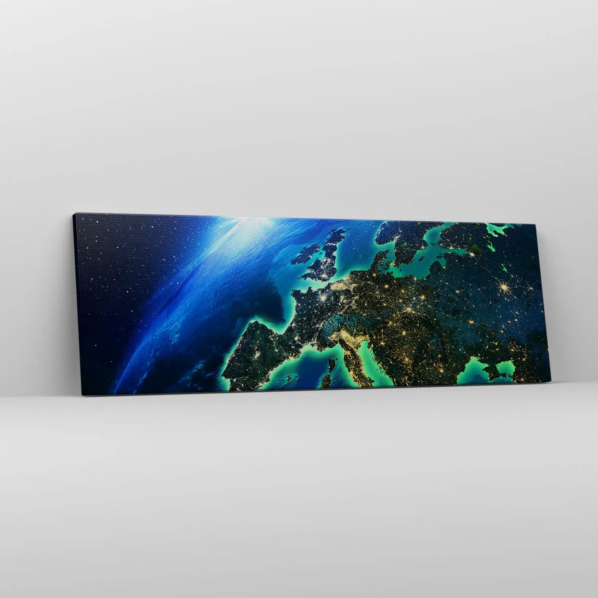Lærredstryk - Billede på lærred - Et funklende Europa - 90x30 cm