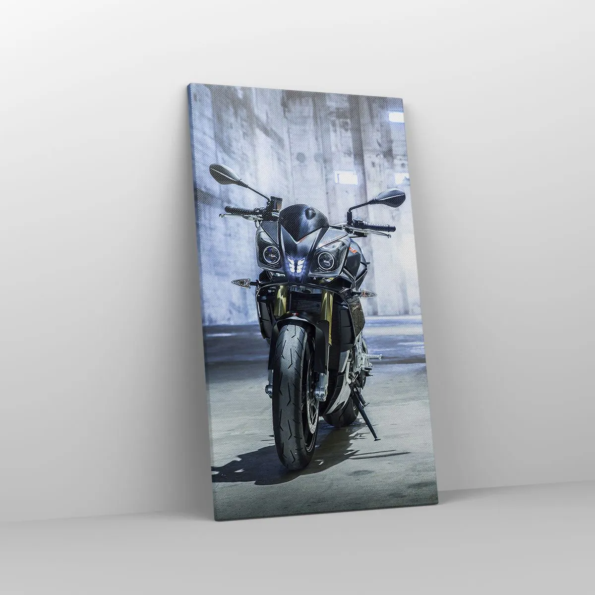 Obraz na plátne - Skôr ako zareve motor - 45x80 cm