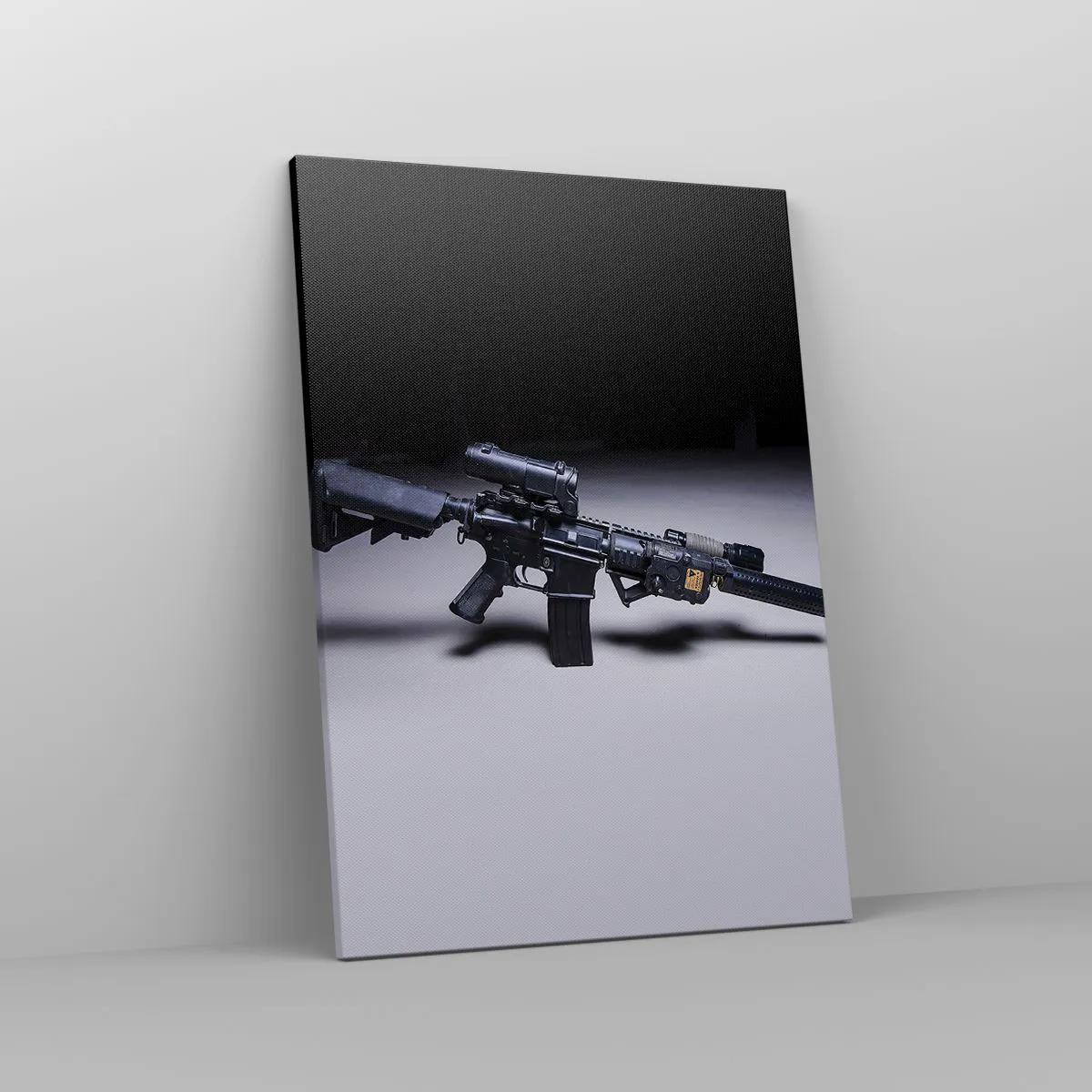 Cuadro sobre lienzo - Impresión de Imagen - Un rifle moderno en negro sobre un fondo oscuro. - 50x70cm - Un caballero oscuro - Decoración de pared moderna para salón y dormitorio ARTTOR