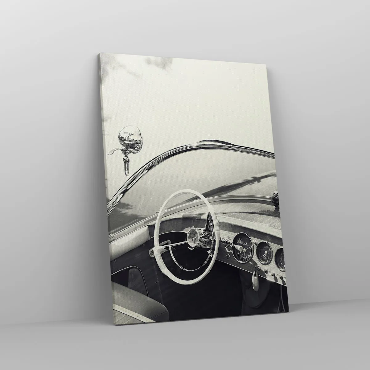 Bild auf Leinwand - Leinwandbild - Oldtimer-Innenraum im monochromen Stil - 50x70cm - Wetter für die Reichen - Moderne Wanddekoration für Wohnzimmer und Schlafzimmer ARTTOR