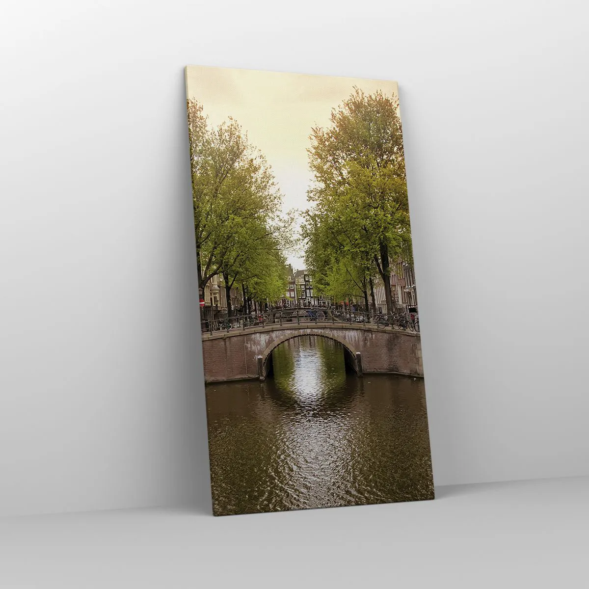 Bild auf Leinwand - Leinwandbild - Mit dem Boot oder mit dem Fahrrad? - 65x120 cm