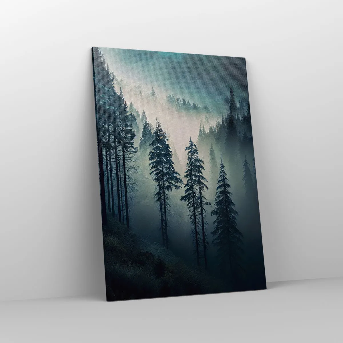Obraz na płótnie - Górski las spowity mgłą w odcieniach niebieskiego i zieleni - 70x100cm - Górski poranek - Nowoczesna dekoracja ścienna do salonu i sypialni ARTTOR
