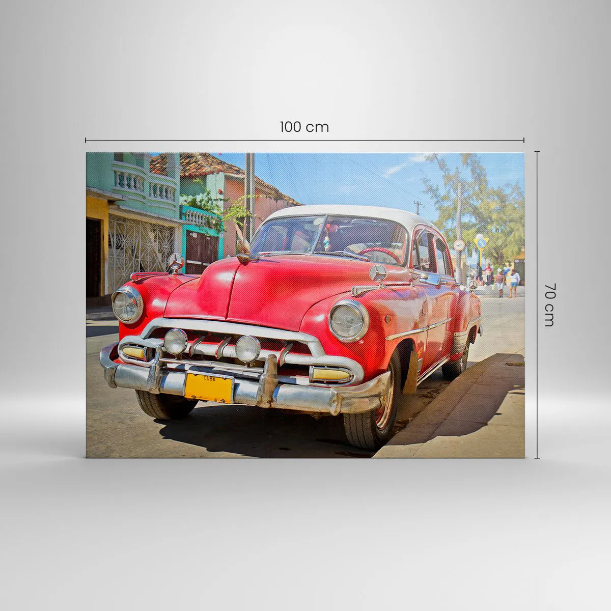 Bild auf Leinwand - Leinwandbild - Ein roter Oldtimer, der an einem sonnigen Tag auf der Straße geparkt ist - 100x70cm - Nur in Kuba - Moderne Wanddekoration für Wohnzimmer und Schlafzimmer ARTTOR