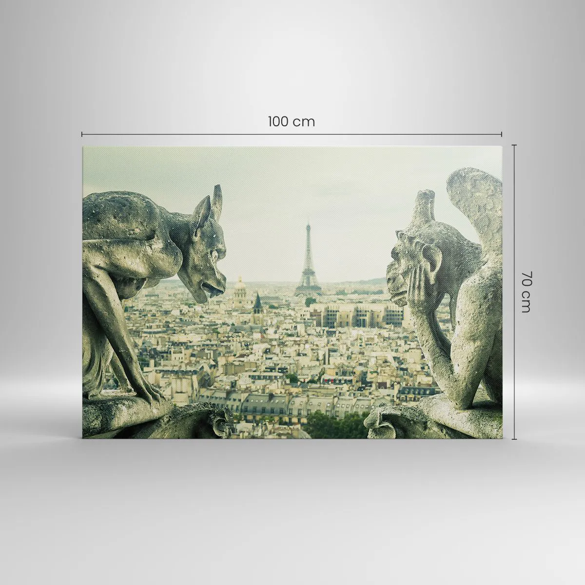 Obraz na płótnie - Gargulce z widokiem na panoramę Paryża i wieżę Eiffla - 100x70cm - Paryskie pogaduchy - Nowoczesna dekoracja ścienna do salonu, kuchni i sypialni ARTTOR