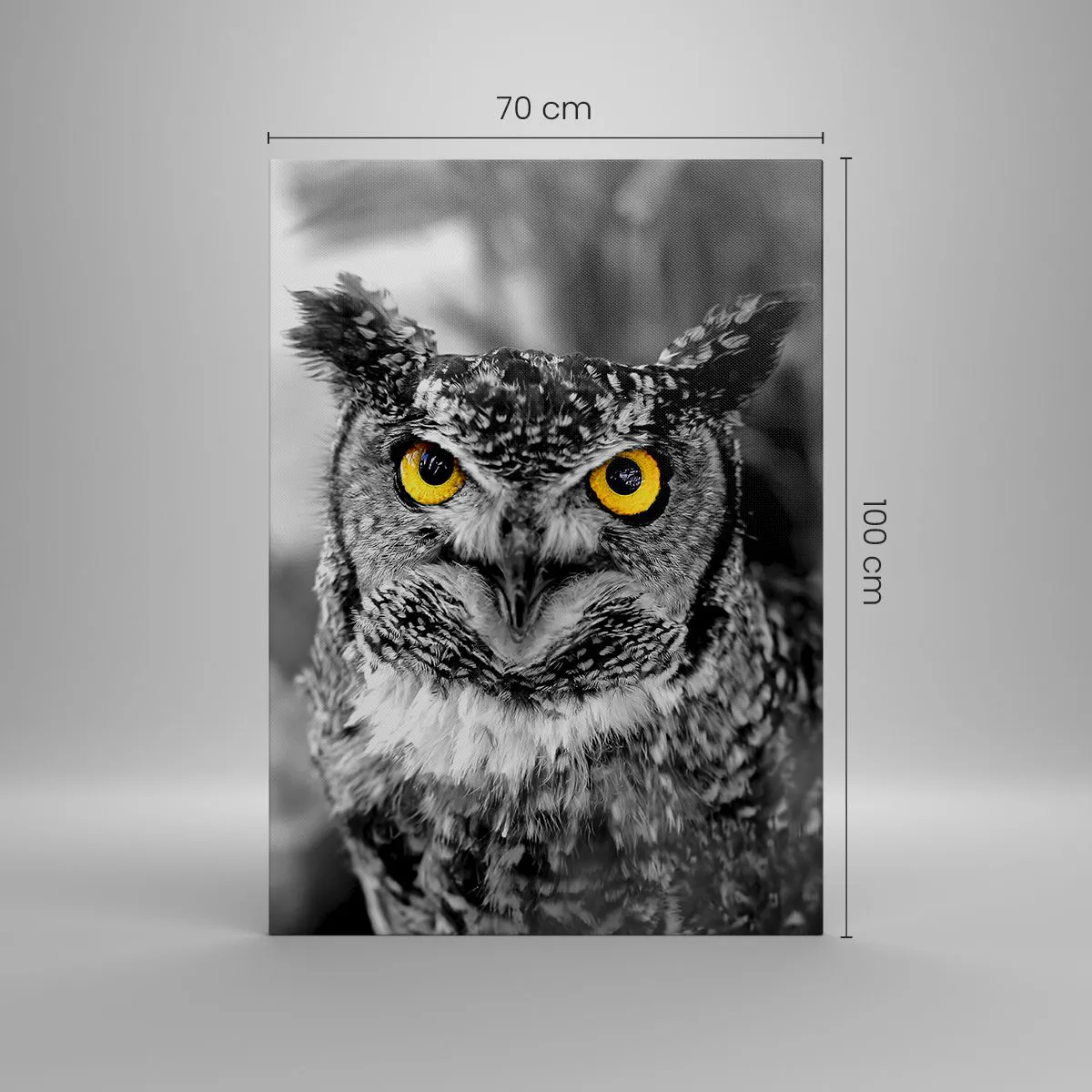Quadro su tela - Stampe su Tela - Uno scatto in bianco e nero di un gufo con gli occhi gialli - 70x100cm - Non si può nascondere niente - Decorazione murale moderna per soggiorno e camera da letto ARTTOR