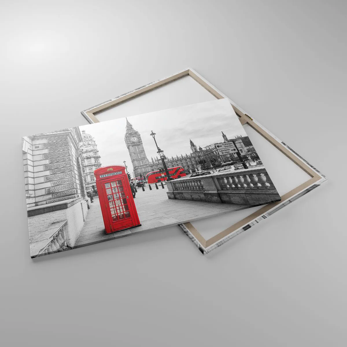 Bild auf Leinwand - Leinwandbild - Eine rote Telefonzelle mit Big Ben im Hintergrund in London - 100x70cm - London, ohne Zweifel - Moderne Wanddekoration für Wohnzimmer und Schlafzimmer ARTTOR