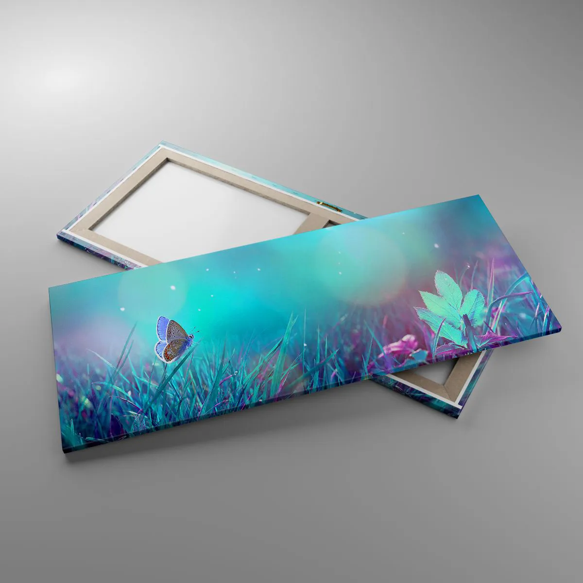 Impression sur toile - Image sur toile - Un papillon sur l'herbe à la lumière de reflets flous - 120x50cm - La vie secrète de la prairie - Décoration murale moderne pour le salon et la chambre ARTTOR