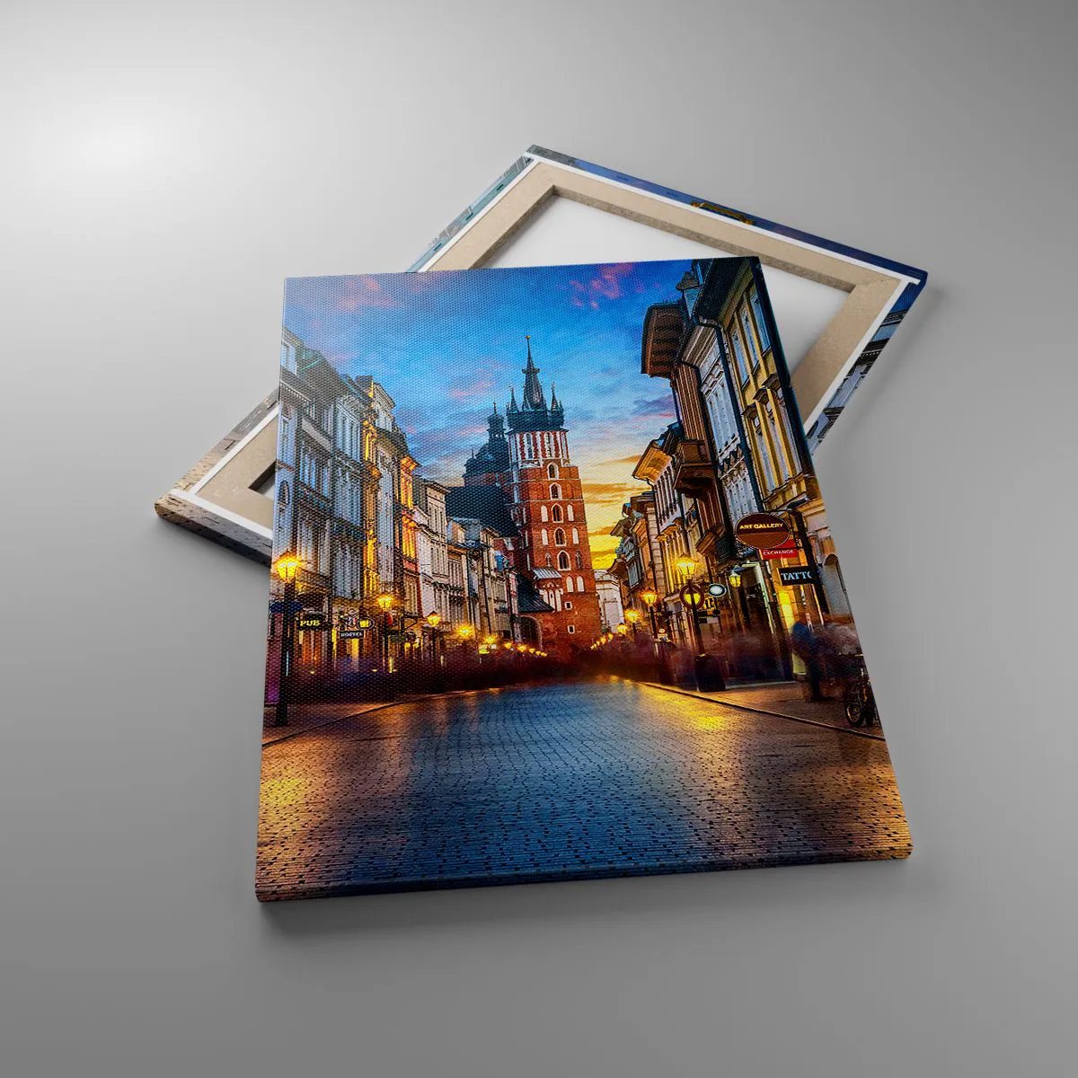 Impression sur toile - Image sur toile - Rue du soir avec vue sur la cathédrale de Cracovie - 50x70cm - La magie de Cracovie - Décoration murale moderne pour le salon et la chambre ARTTOR