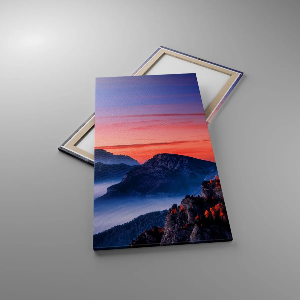 Obraz na płótnie - Nad dolinami - 65x120 cm