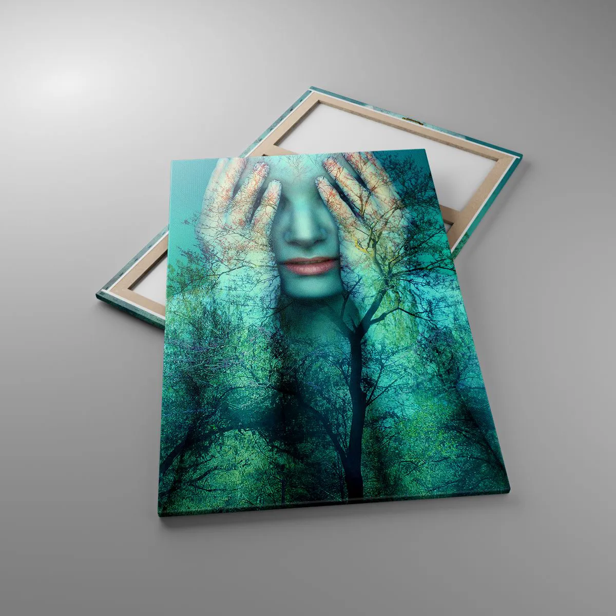 Impression sur toile - Image sur toile - Une figure de femme avec un motif d'arbre sur un fond de paysage turquoise - 80x120cm - immergé dans l'azur - Décoration murale moderne pour le salon et la chambre ARTTOR