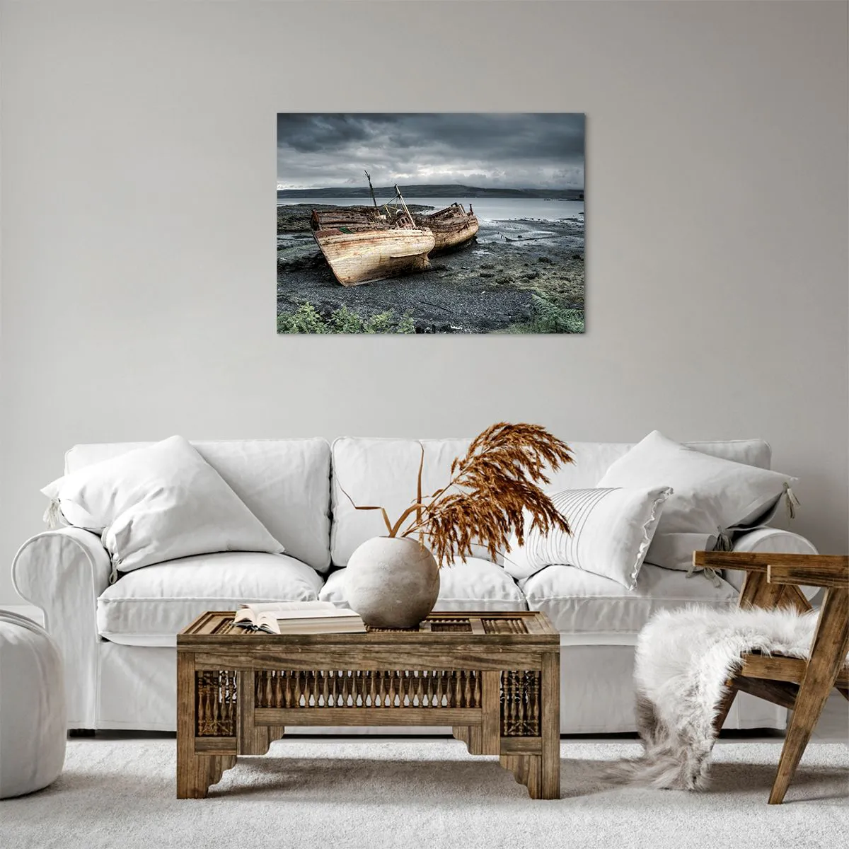 Tablou pe pânză Canvas - Bărci abandonate pe țărm într-o scenă ploioasă - 70x50cm - Ca semn al unei munci făcute cu demnitate - Decorațiune modernă pentru perete pentru living și dormitor ARTTOR