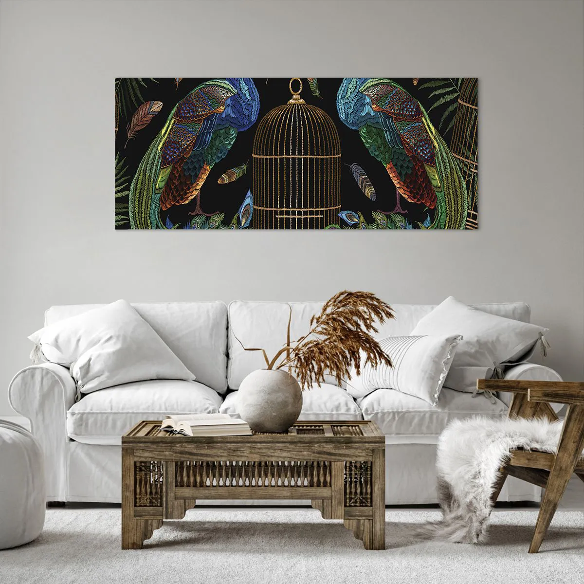 Bild auf Leinwand - Leinwandbild - Pfauen neben einem goldenen Käfig auf schwarzem Hintergrund - 120x50cm - In königlichen Gewändern - Moderne Wanddekoration für Wohnzimmer und Schlafzimmer ARTTOR