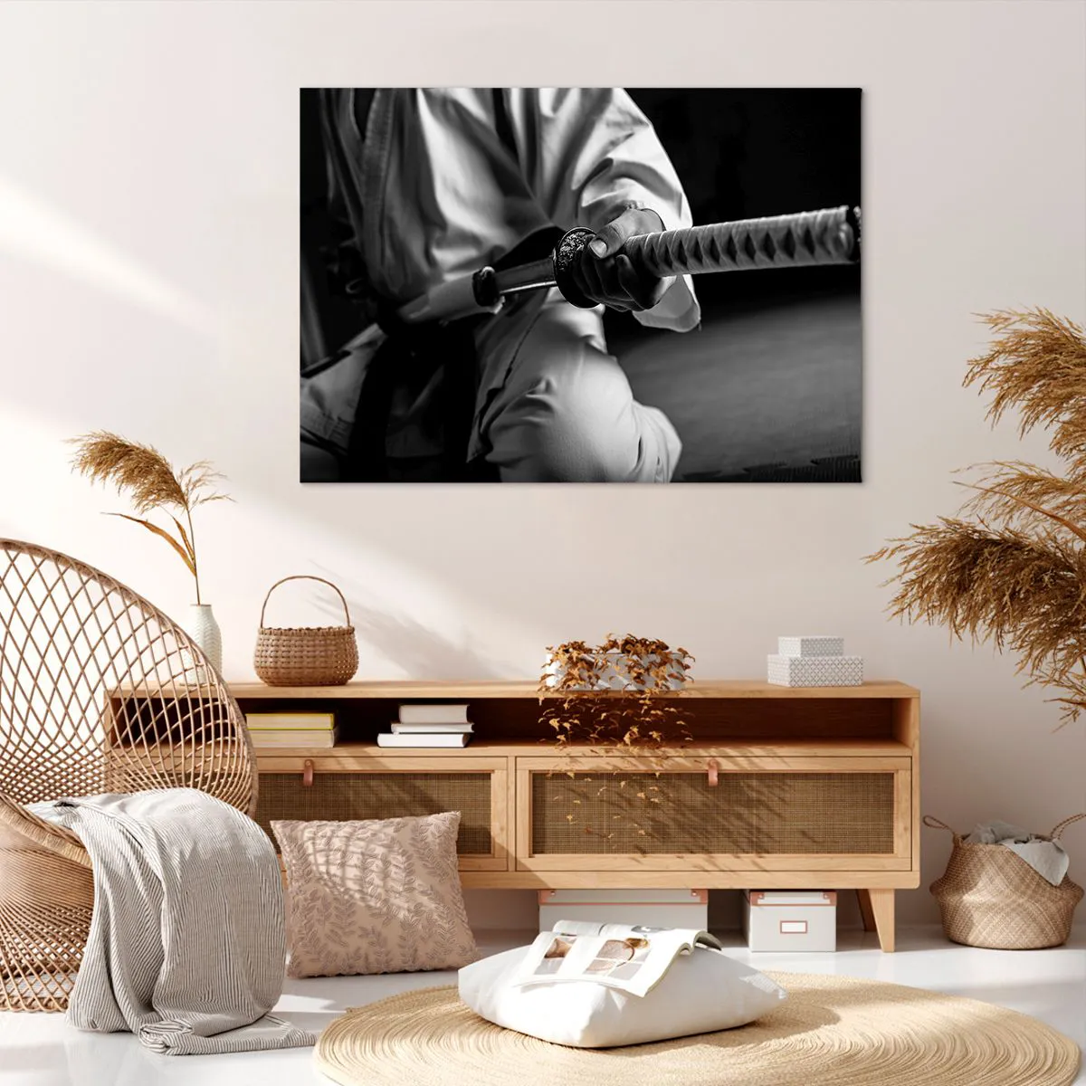 Obraz na płótnie - Samuraj w kimono trzymający katanę w czarno-białej tonacji - 100x70cm - Dusza wojownika - Nowoczesna dekoracja ścienna do salonu, kuchni i sypialni ARTTOR