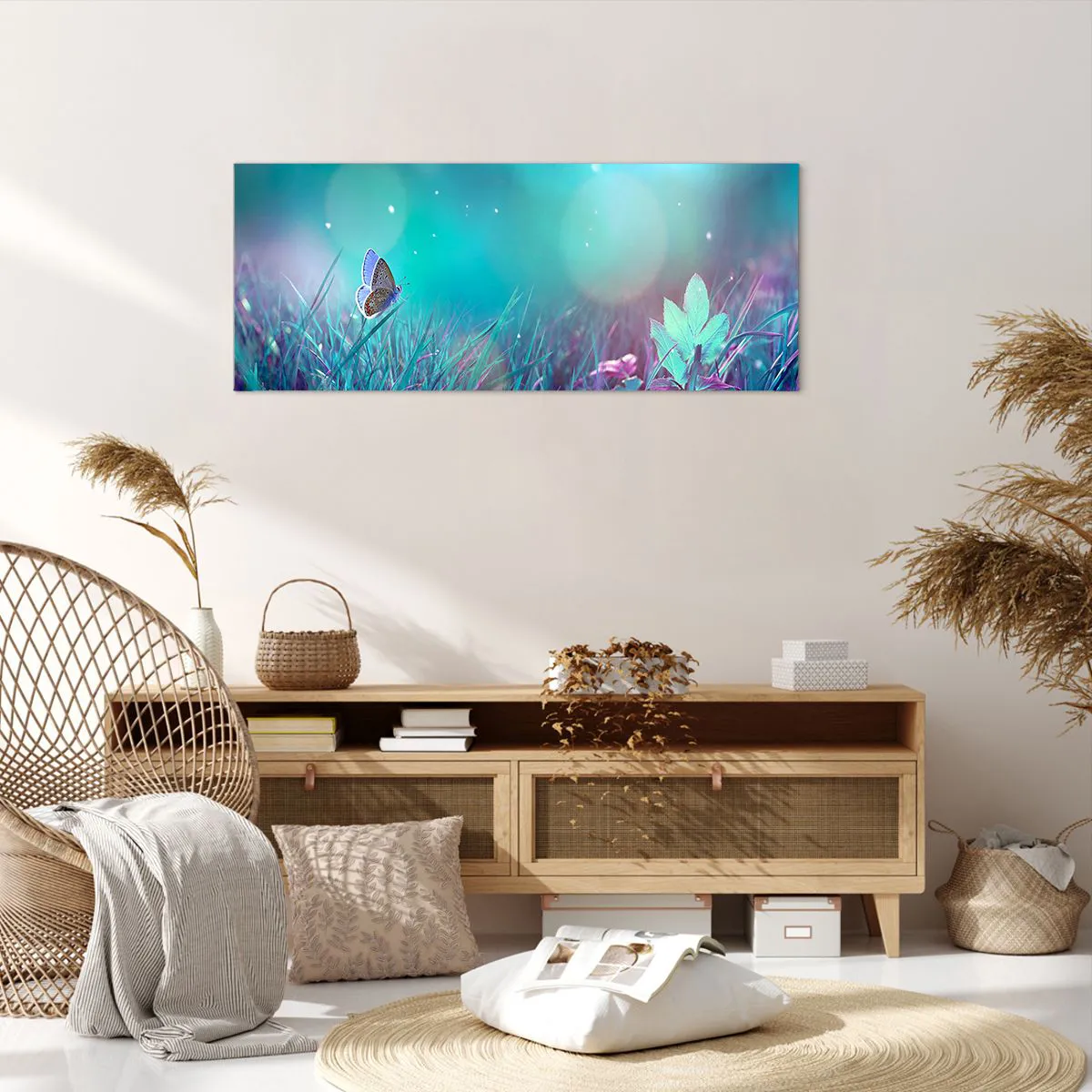 Impression sur toile - Image sur toile - Un papillon sur l'herbe à la lumière de reflets flous - 120x50cm - La vie secrète de la prairie - Décoration murale moderne pour le salon et la chambre ARTTOR