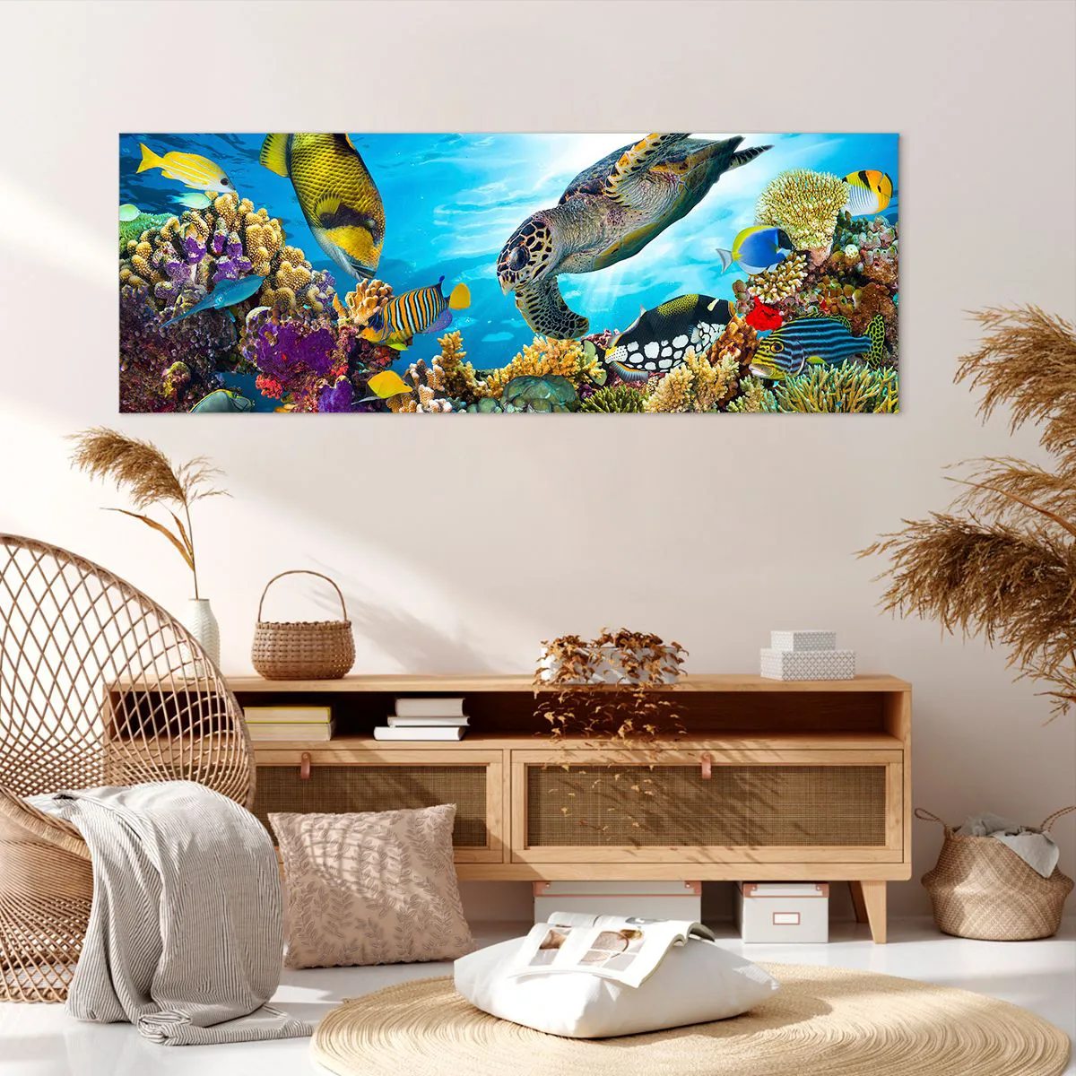 Bild auf Leinwand - Leinwandbild - Unterwasserwelt mit bunten Fischen und einer Schildkröte in den Korallen - 140x50cm - Korallenpromenade - Moderne Wanddekoration für Wohnzimmer und Schlafzimmer ARTTOR