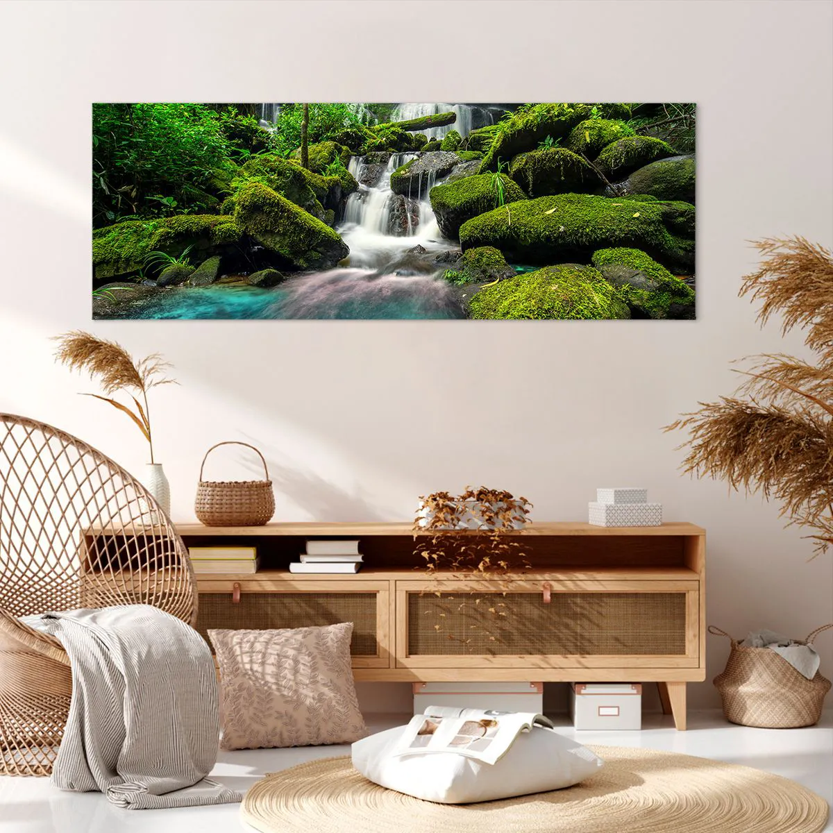 Impression sur toile - Image sur toile - Une cascade tropicale entourée de verdure et d'eau turquoise - 140x50cm - Turquoise, saphirs et argent liquide - Décoration murale moderne pour le salon et la chambre ARTTOR