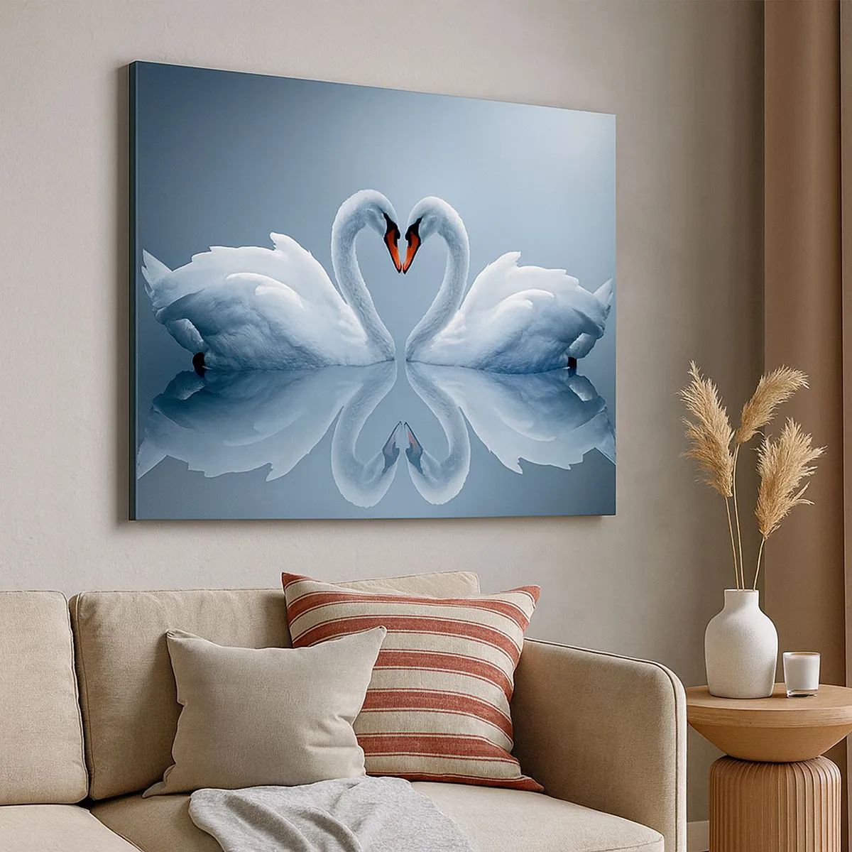 Lærredstryk - Billede på lærred - To svaner danner et hjerte på en rolig vandoverflade - 70x50cm - Tid til kærlighed - Moderne vægdekoration til stue og soveværelse ARTTOR