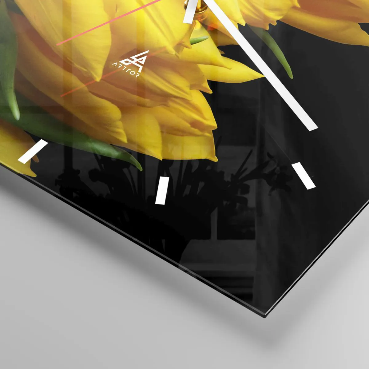 Zegar ścienny - Powstały z czystego słońca - 40x40 cm