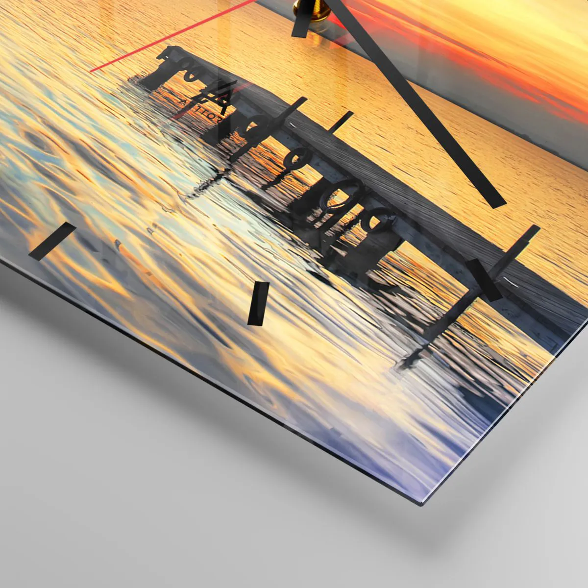 Reloj de pared - Reloj de vidrio - Puesta de sol con un velero y un muelle en un lago tranquilo - 30x30cm - Regresos nocturnos - Decoración de pared moderna para salón y dormitorio ARTTOR