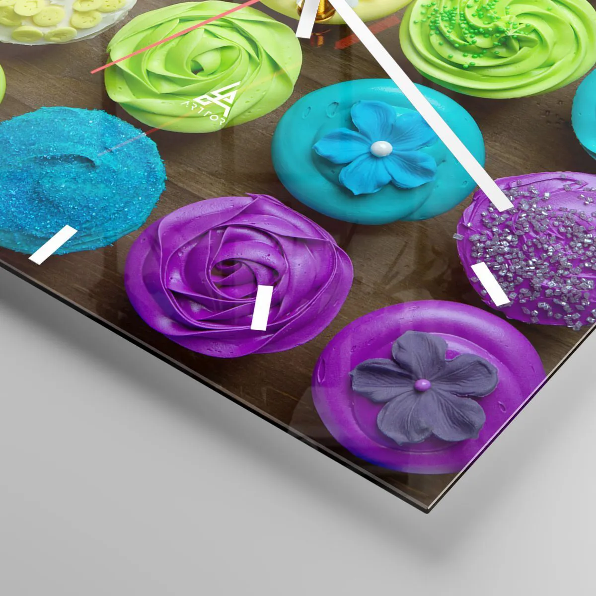 Zegar ścienny - Kolorowe babeczki z dekoracjami w pastelach - 30x30cm - Każde inne - wszystkie pyszne - Nowoczesna dekoracja ścienna do salonu i sypialni ARTTOR