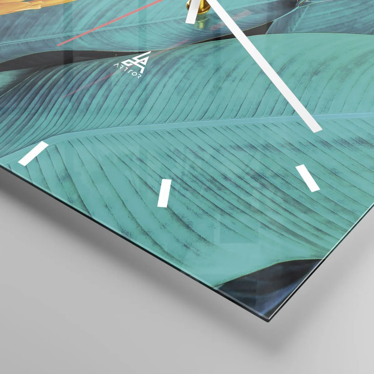 Zegar ścienny - Egzotyczny kwiat na tle liści bananowca w turkusowych odcieniach - 30x30cm - Kwiat Edenu - Nowoczesna dekoracja ścienna do salonu i sypialni ARTTOR