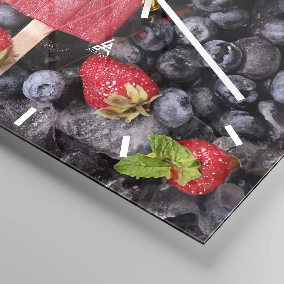 Ceas de perete - Ceas pe sticlă - Umbra unei veri fierbinți - 30x30 cm