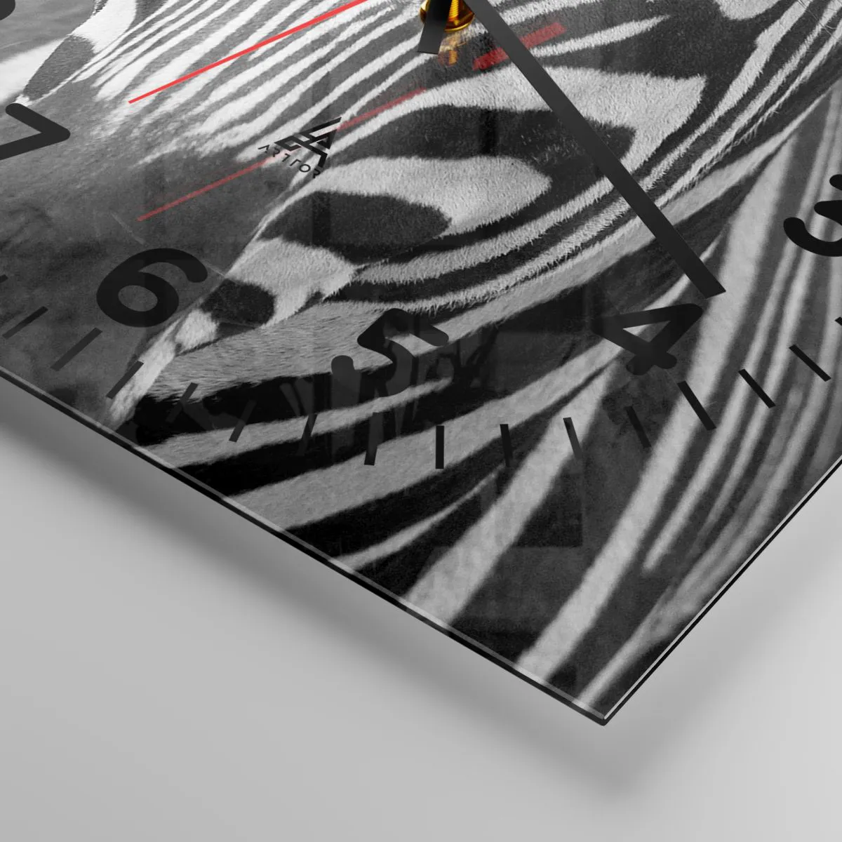 Vægur, Uret - Verden er sort og hvid - 30x30 cm