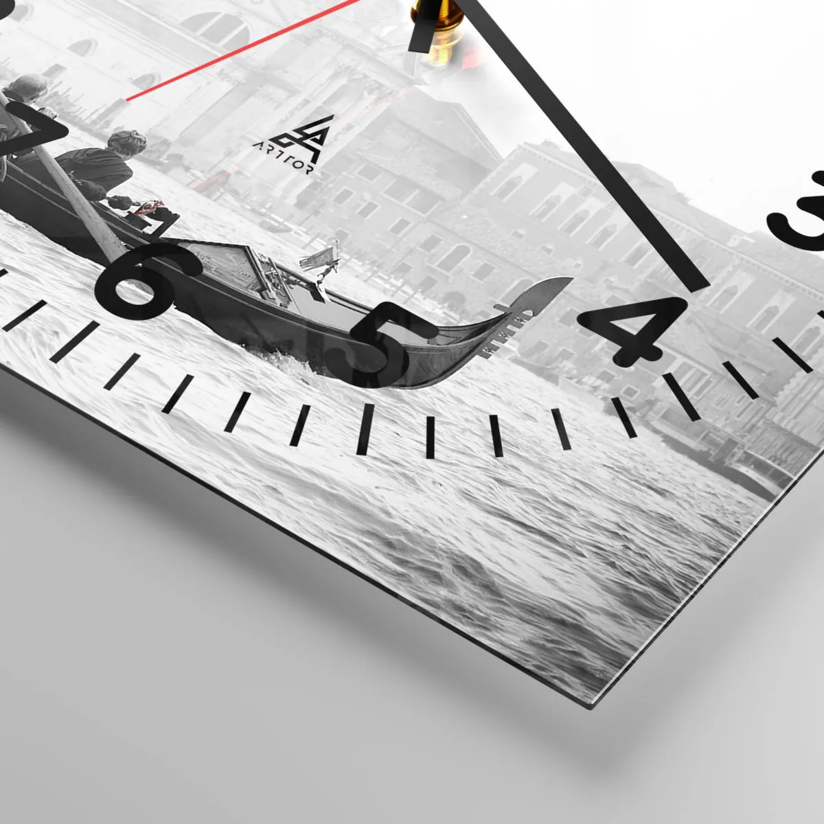 Nástenné hodiny - Cesta k zdroju krásy - 30x30 cm