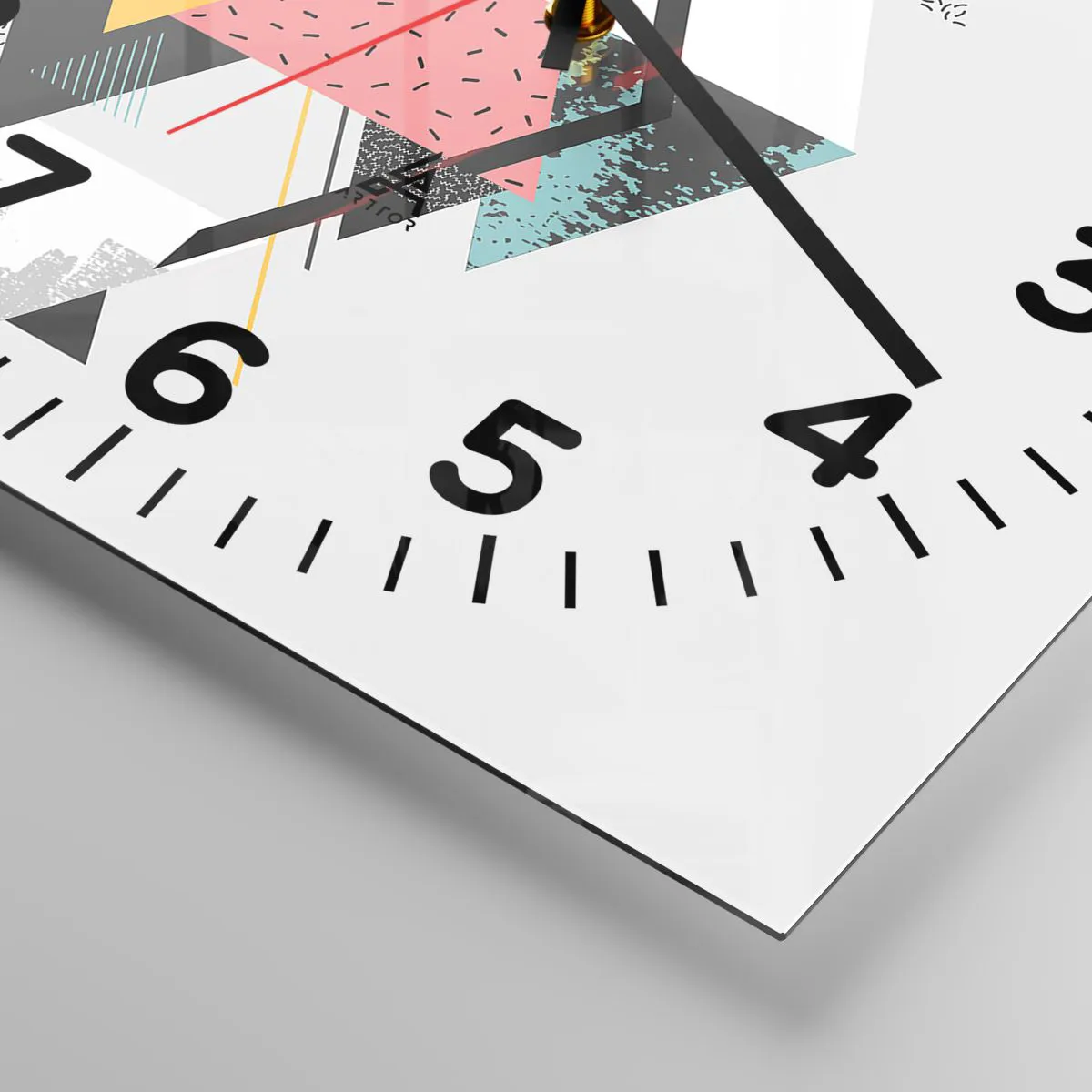 Relógio de parede - Relógio em vidro - Variações do triângulo e losango - 30x30 cm