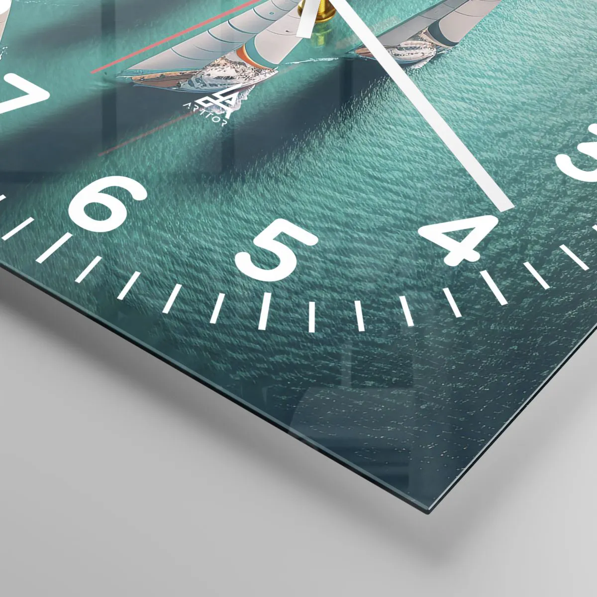 Relógio de parede - Relógio em vidro - Numa competição com o vento - 30x30 cm