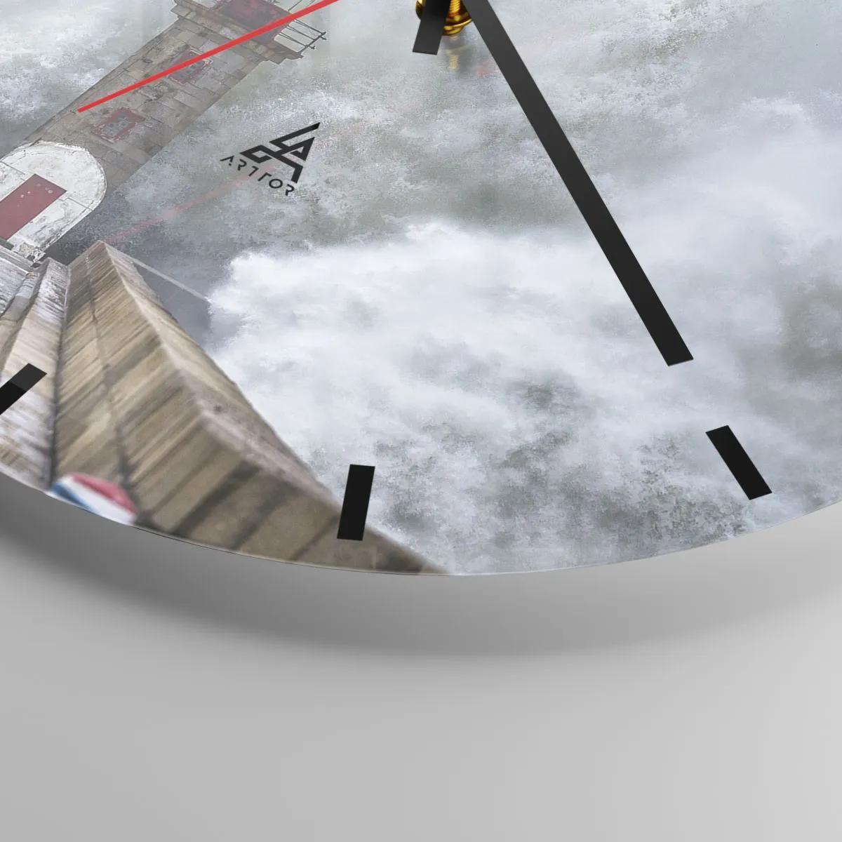 Vægur, Uret - Et fyrtårn midt i en kæmpe bølge, der slår mod bølgebryderen - 30x30cm - Vandets brusen, vindens susen, lyden af vinden - Moderne vægdekoration til stue, køkken og soveværelse ARTTOR