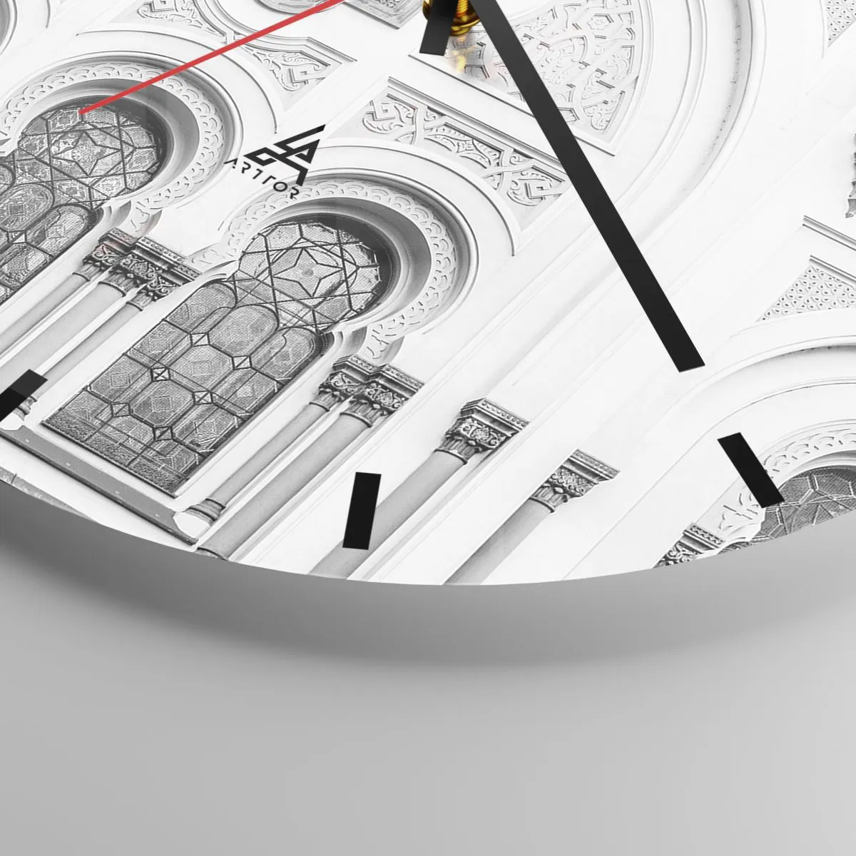 Ceas de perete - Ceas pe sticlă - Fațadă bogat decorată cu ornamente și ferestre în stil istoric - 30x30cm - La granița dintre culturi - Decorațiune modernă pentru perete pentru living, bucătărie și dormitor ARTTOR