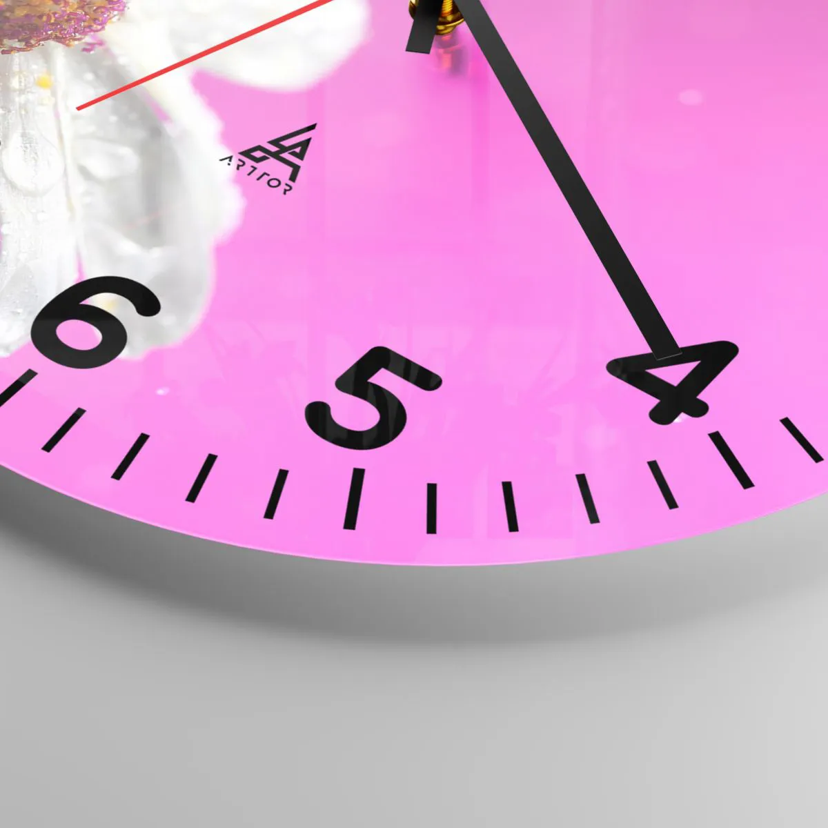 Ceas de perete - Ceas pe sticlă - Modestă în frumusețea ei - 30x30 cm