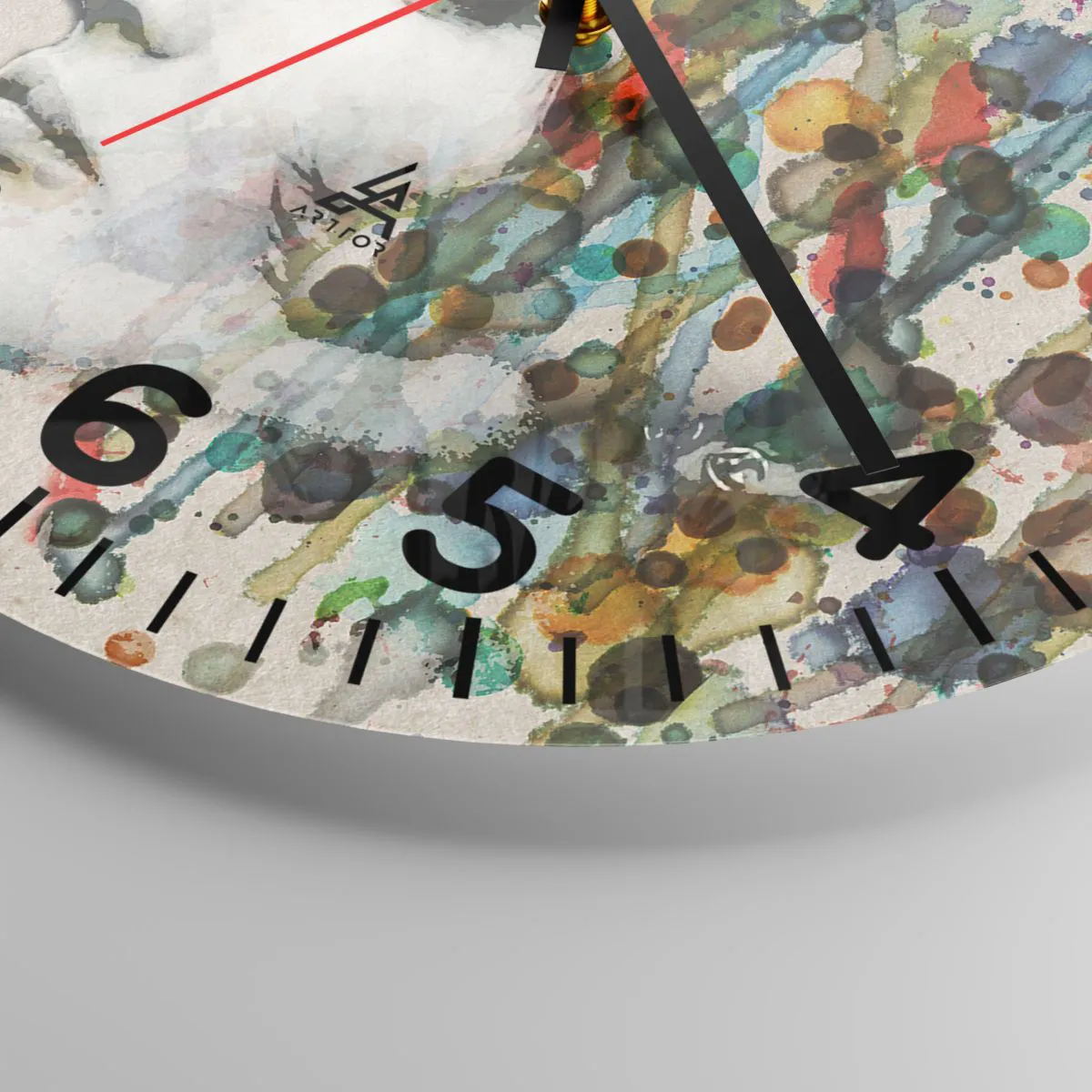 Vægur, Uret - Hun kom ud af den grå - 40x40 cm