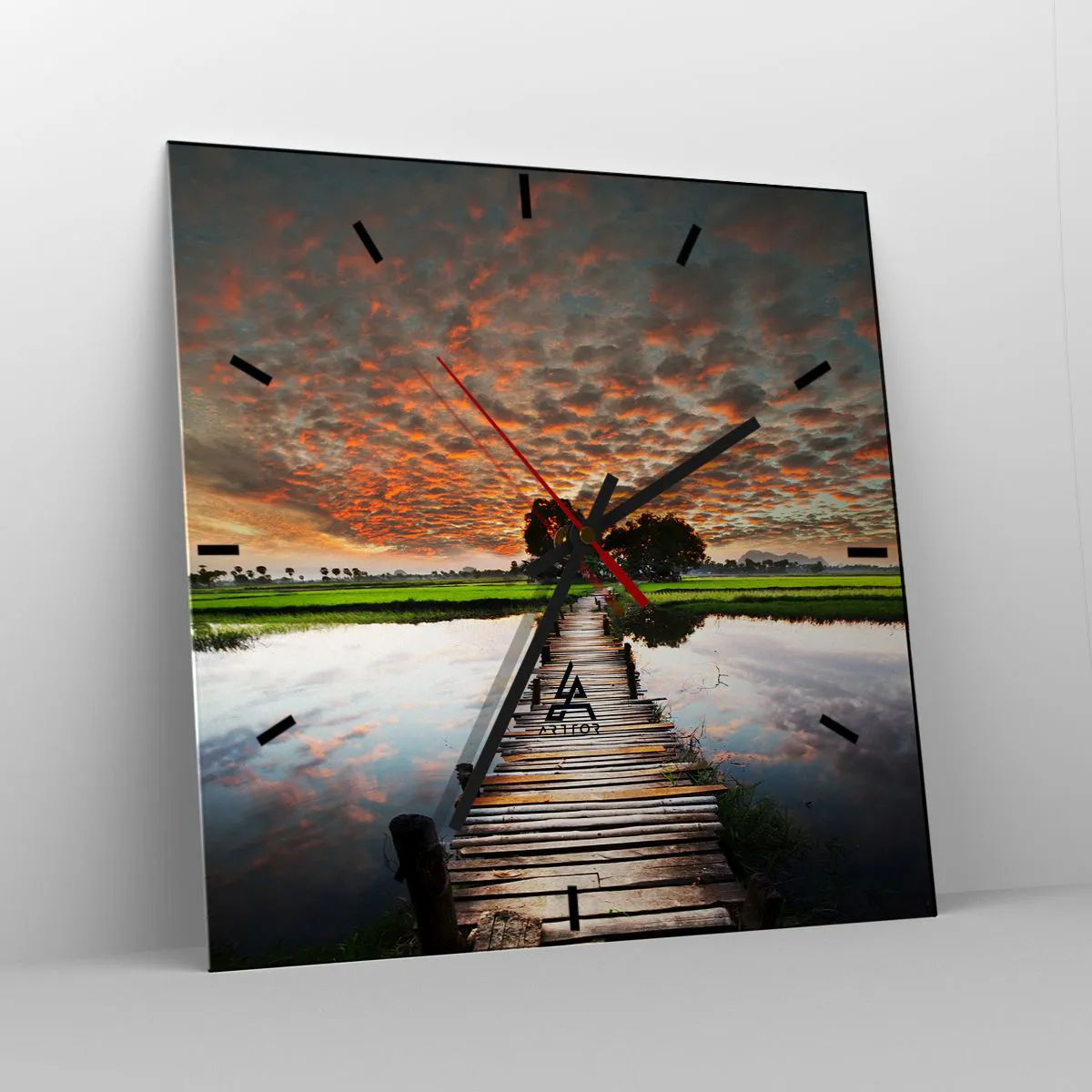 Väggklocka - Klocka på glas - Fäll ut armarna - andas - 30x30 cm