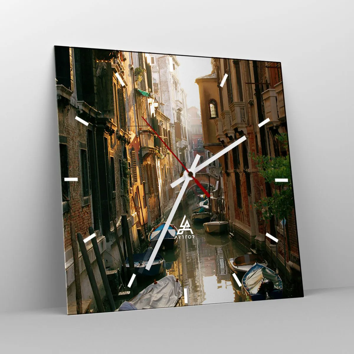 Relógio de parede - Relógio em vidro - Em um beco veneziano - 30x30 cm