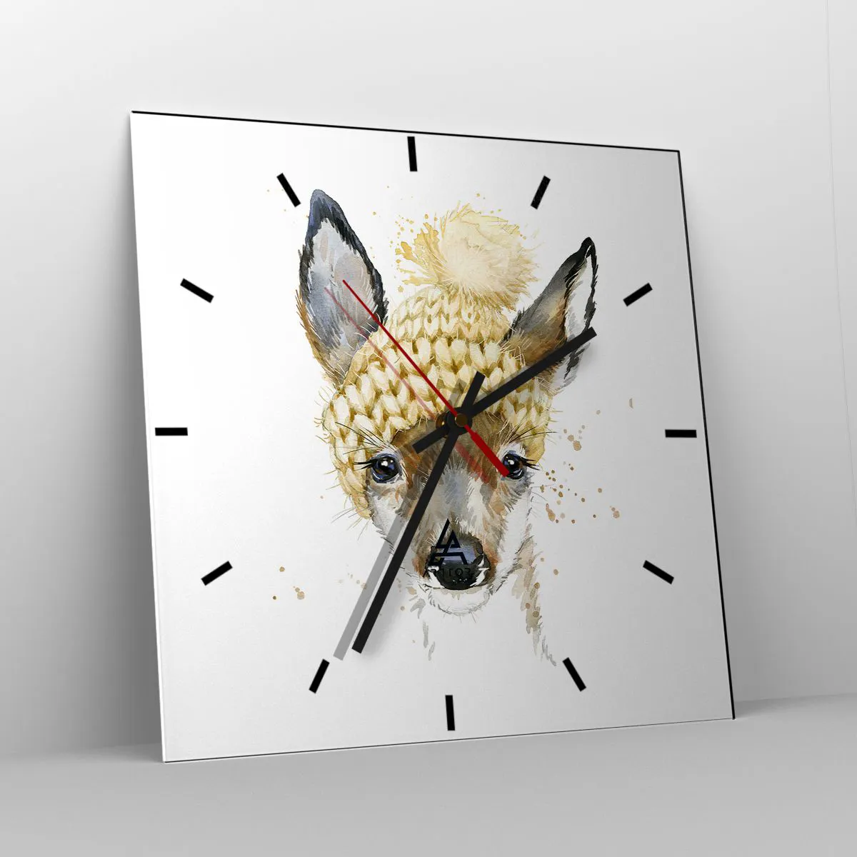 Väggklocka - Klocka på glas - För vinter i insnöad skog - 30x30 cm