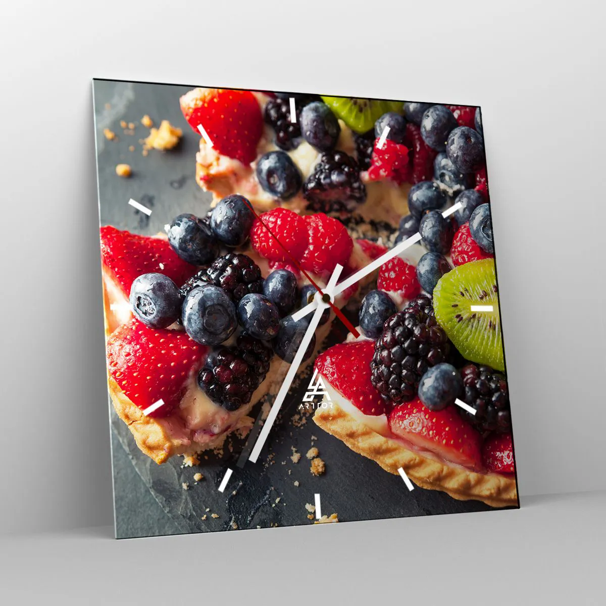 Zegar ścienny - Kolorowa tarta z owocami i kremem - 30x30cm - Dolce vita! - Nowoczesna dekoracja ścienna do salonu i sypialni ARTTOR