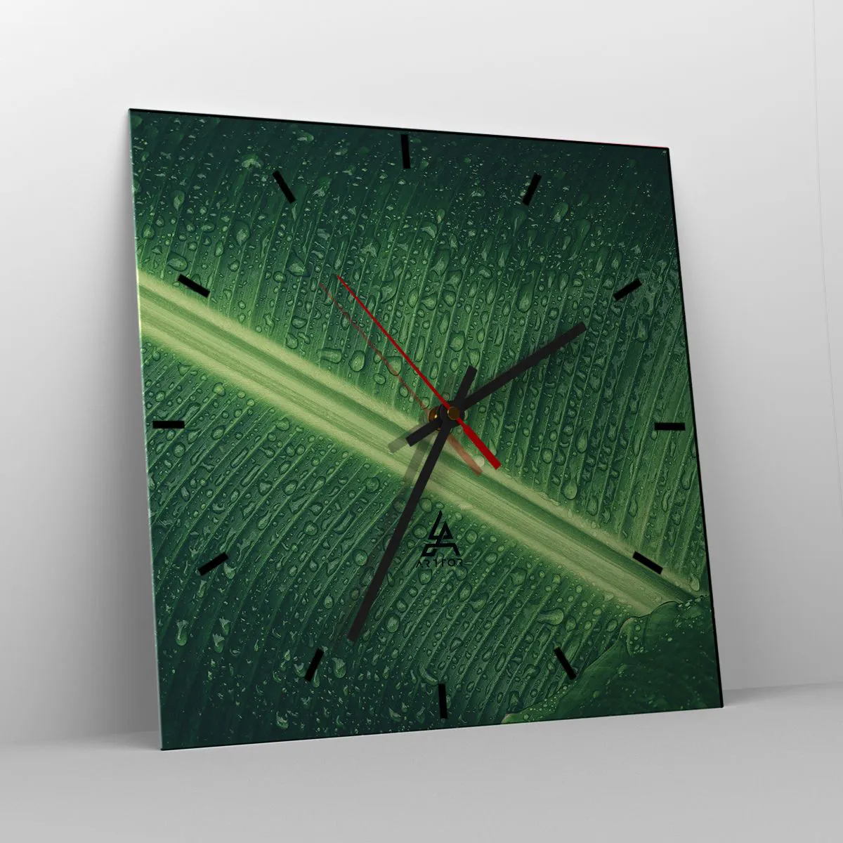 Wanduhr - Glasuhr - Ein grünes Blatt mit Wassertropfen auf der Oberfläche - 30x30cm - Die Struktur des Grüns - Moderne Wanddekoration für Wohnzimmer und Schlafzimmer ARTTOR