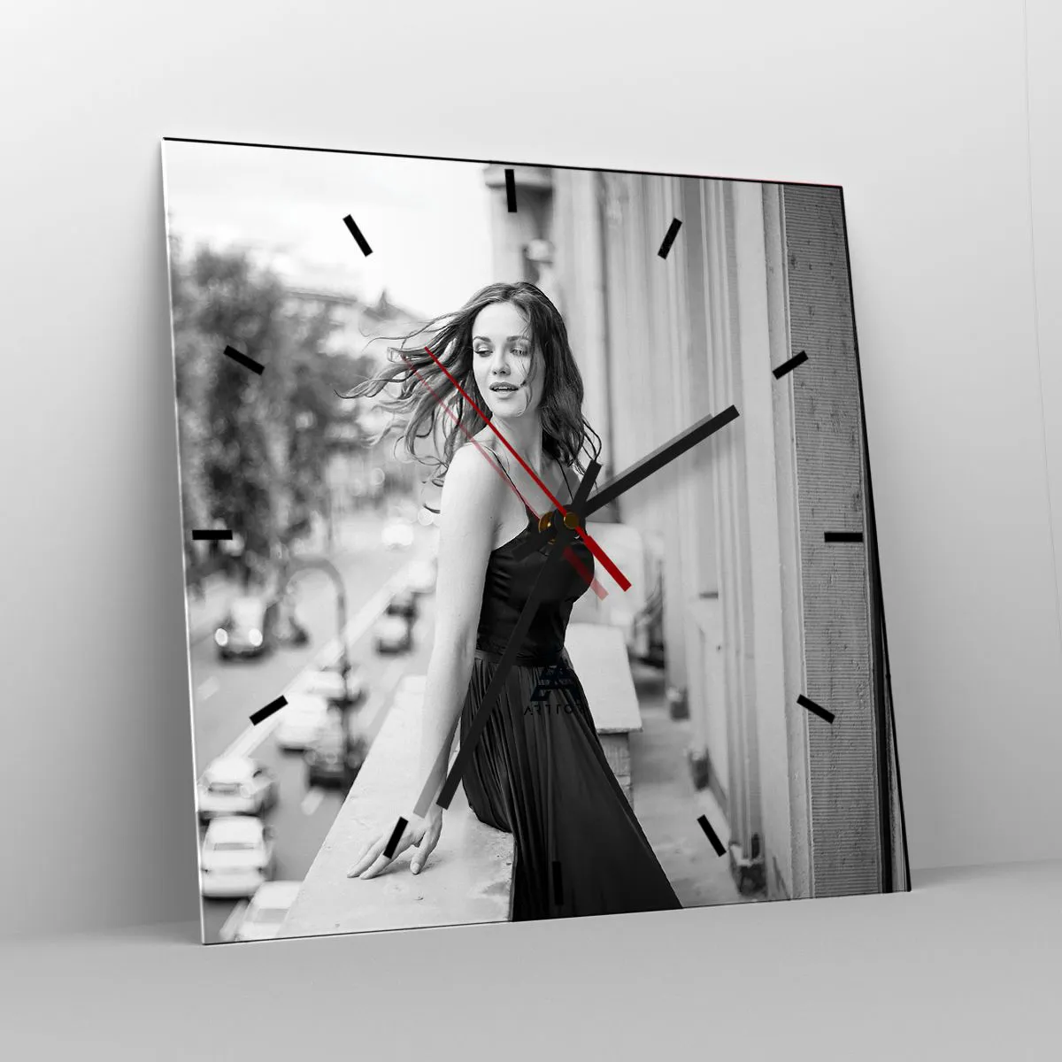 Wall clock - Clock on glass - Certainly a Parisian - 30x30 cm