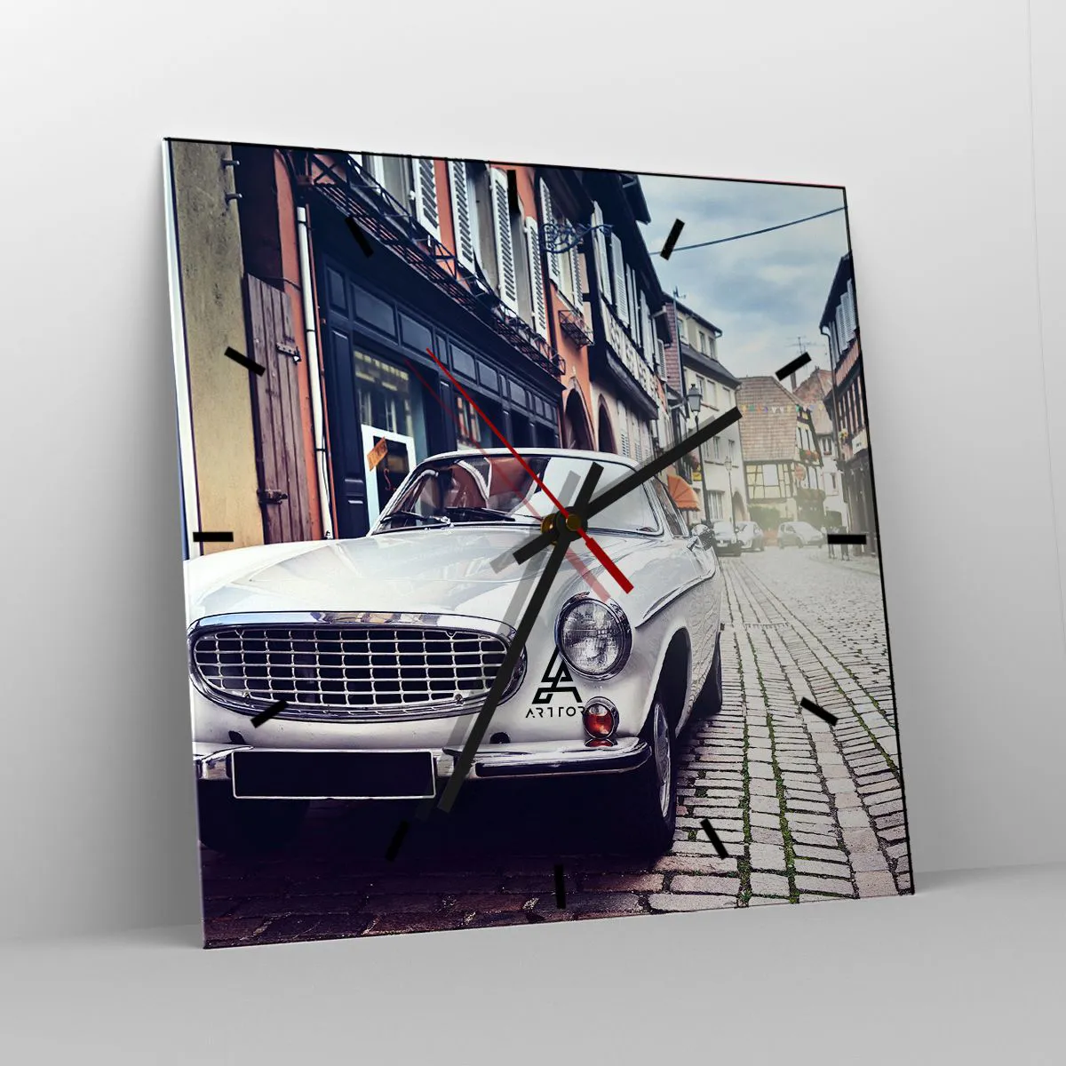 Zegar ścienny - Przeszłość to dziś - 40x40 cm