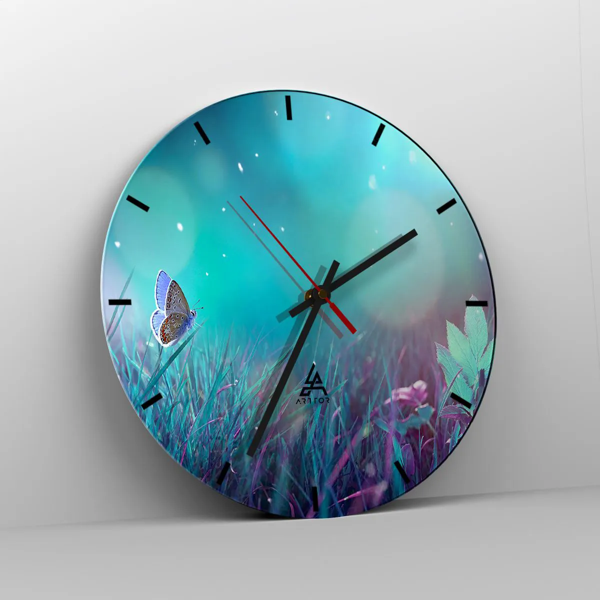 Horloge murale - Pendule murale - Papillon sur l'herbe à la lumière des couleurs pastel et des flashs - 30x30cm - La vie secrète de la prairie - Décoration murale moderne pour le salon, la cuisine et la chambre ARTTOR