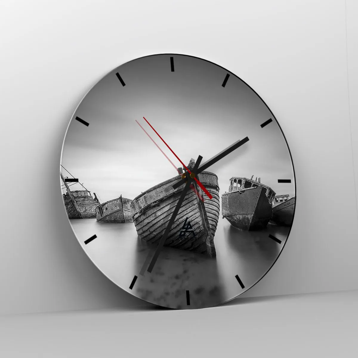 Wall clock - Clock on glass - Old fishing boats stranded on the shore in black and white - 30x30cm - Now Only a Memory - Modern wall decoration for the living room, kitchen, and bedroom ARTTOR