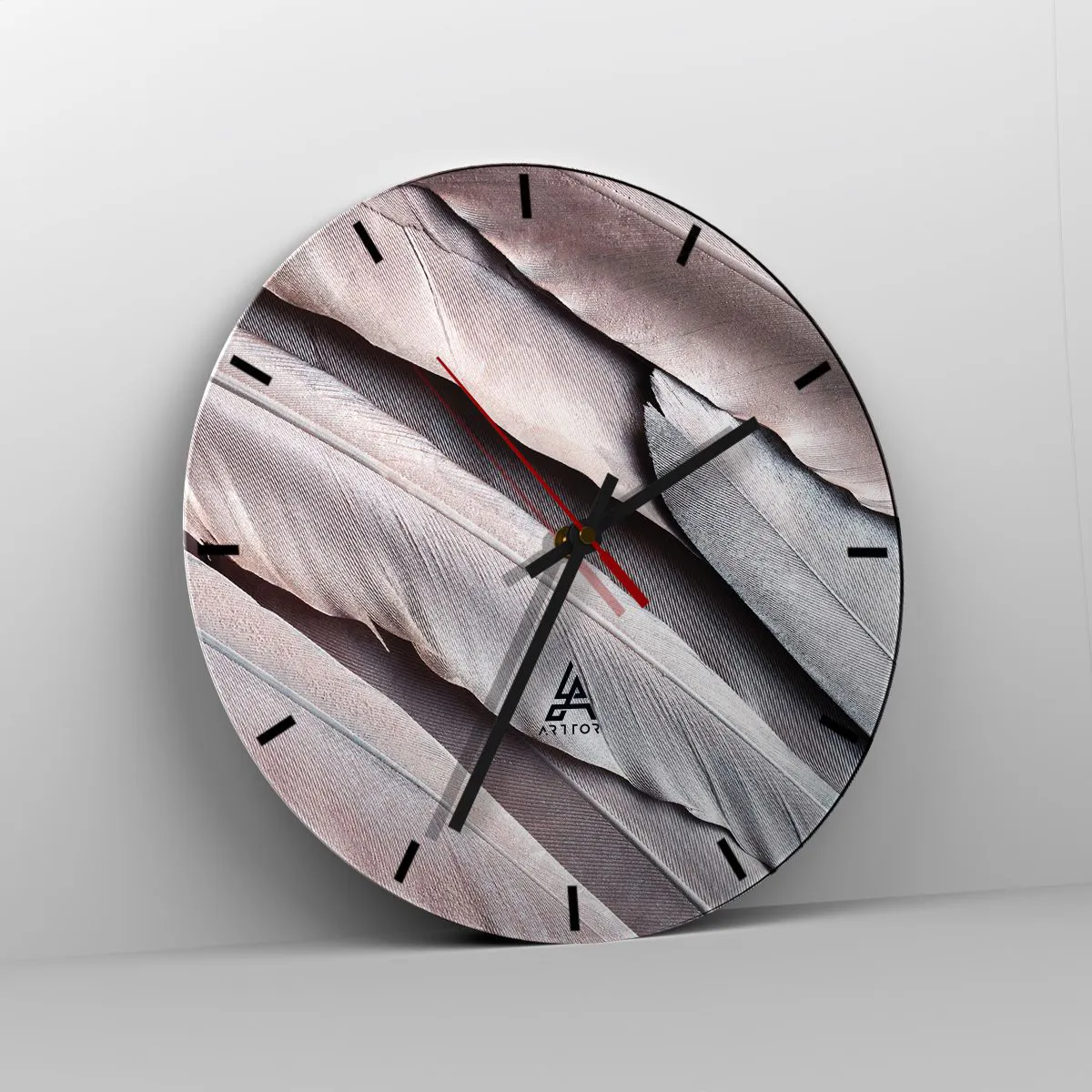 Relógio de parede - Relógio em vidro - Close-up de penas em tons de rosa e cinza - 30x30cm - Em prateado rosa - Decoração de parede moderna para a sala de estar, cozinha e quarto ARTTOR