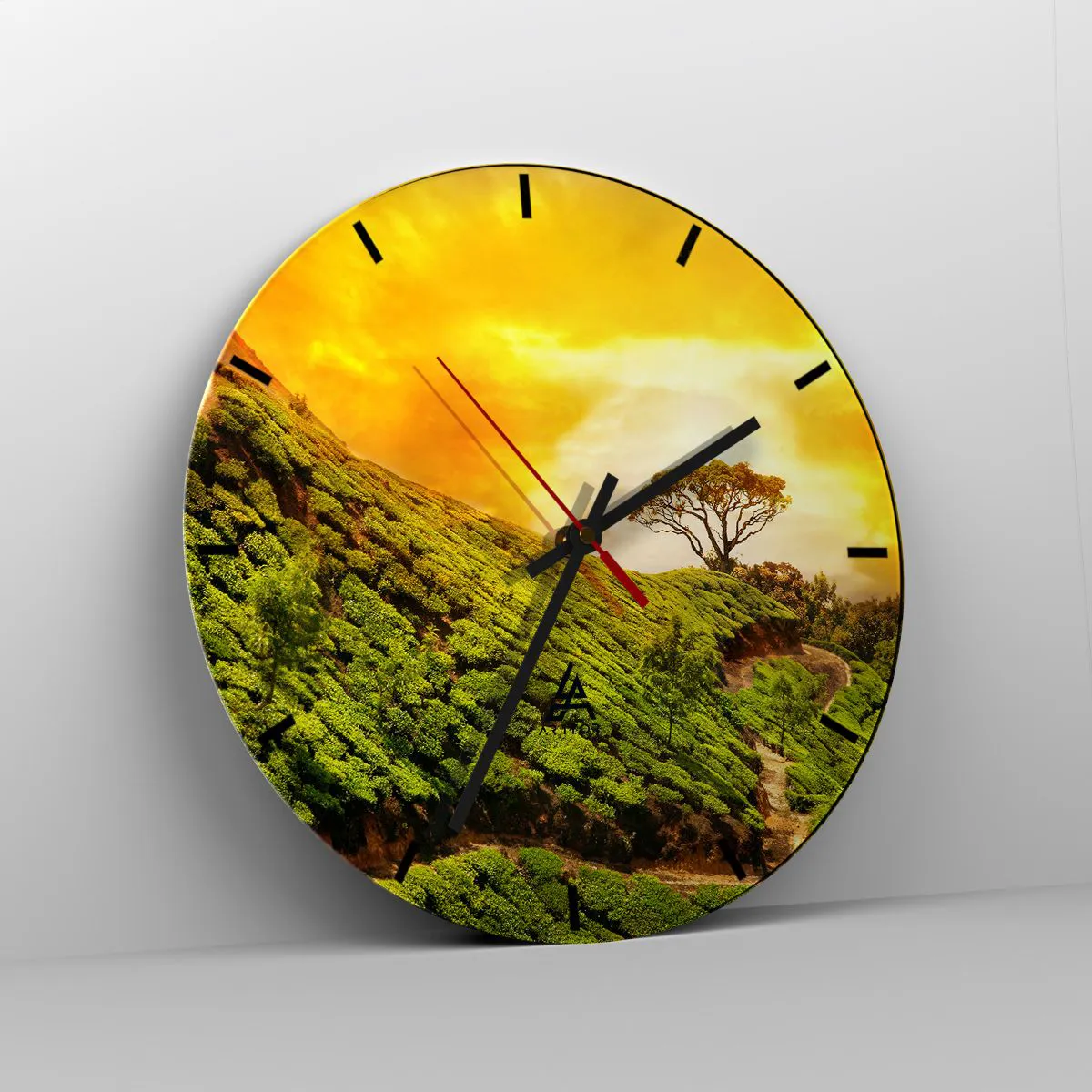 Horloge murale - Pendule murale - Un chemin sinueux, une pente verte - 40x40 cm