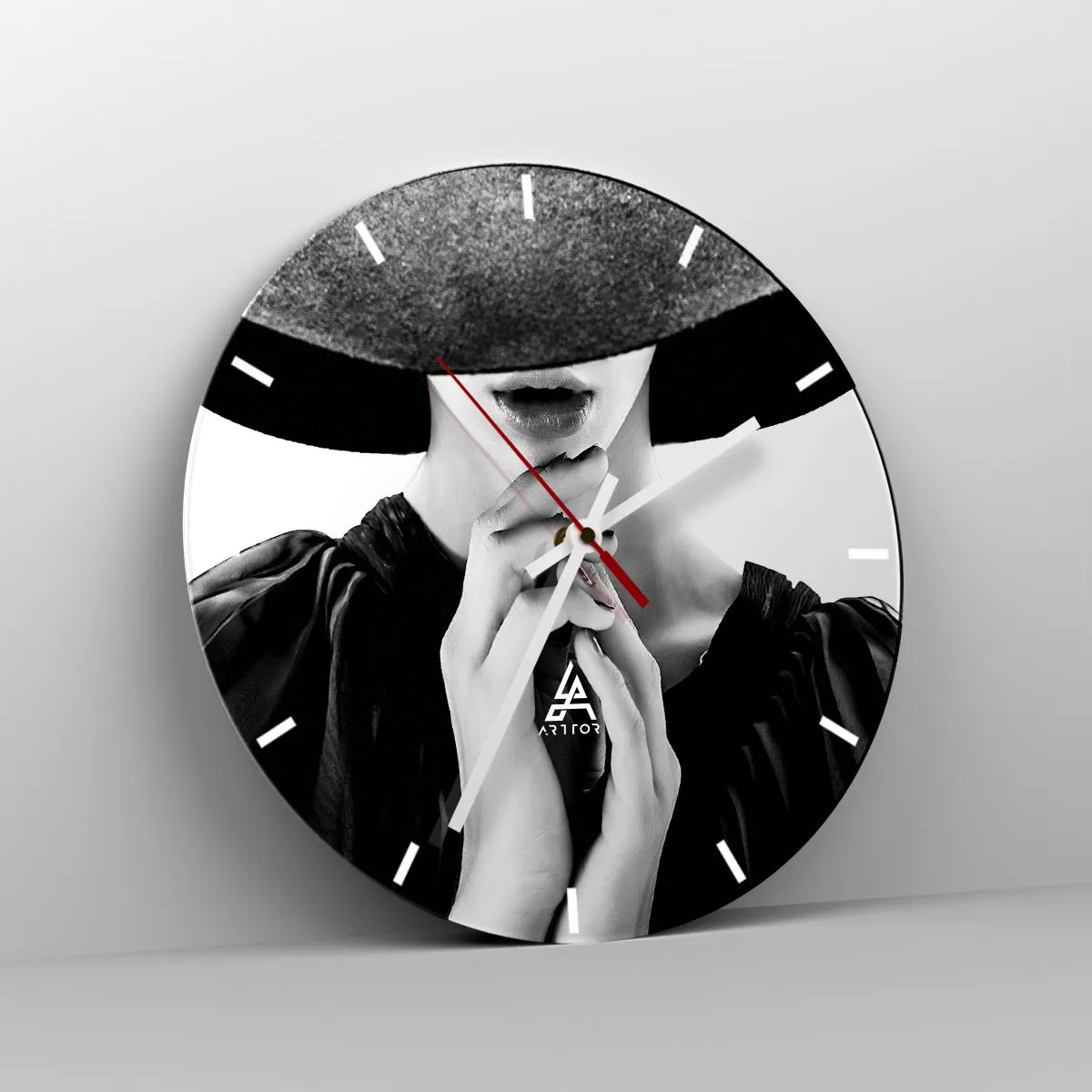 Wall clock - Clock on glass - Hidden Beauty - 40x40 cm