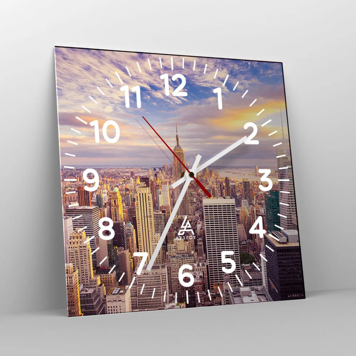 Nástenné hodiny - Dosiahnuť samotné oblaky - 30x30 cm